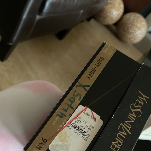 YVES SAINT LAURENT NAVY HEELS💝HP - Picture 5 of 10